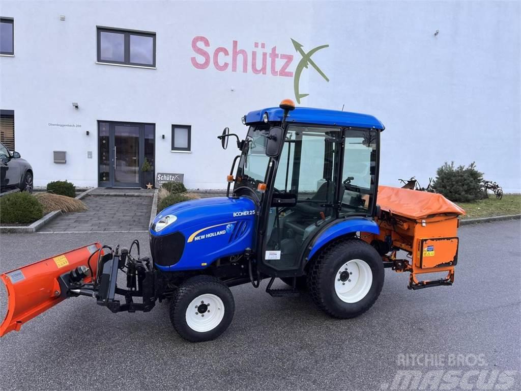 New Holland Boomer 25, Schiebeschild, Salzstreuer, Schneeschil Traktoriai