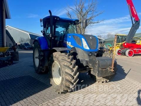 New Holland T 7.230 Traktoriai