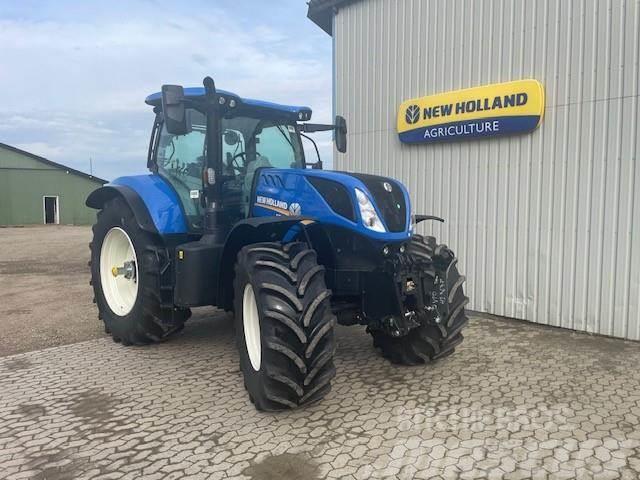 New Holland T7.215 S Traktoriai