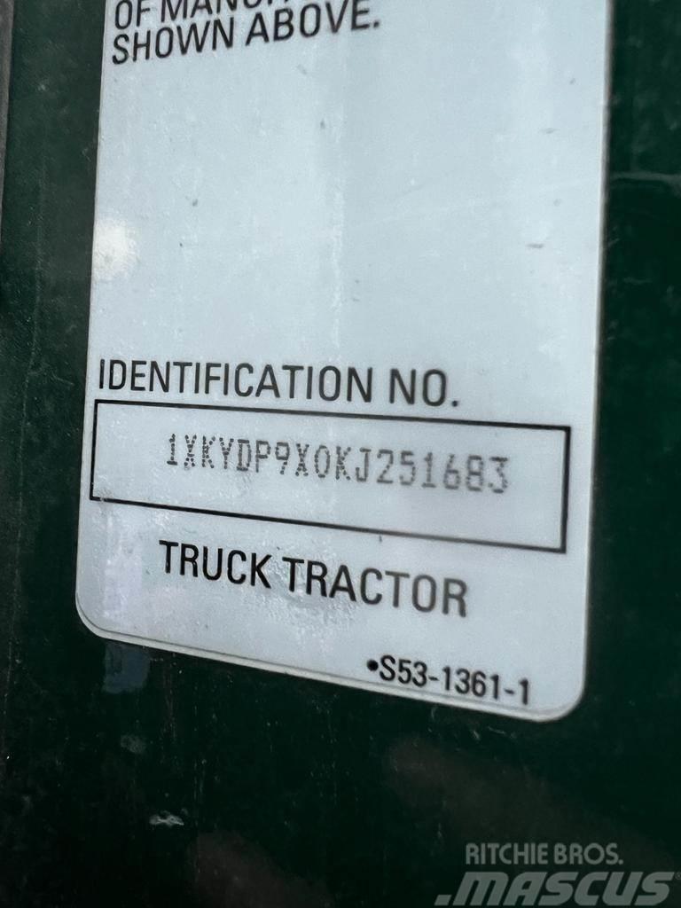 Kenworth T680 Tractor Units
