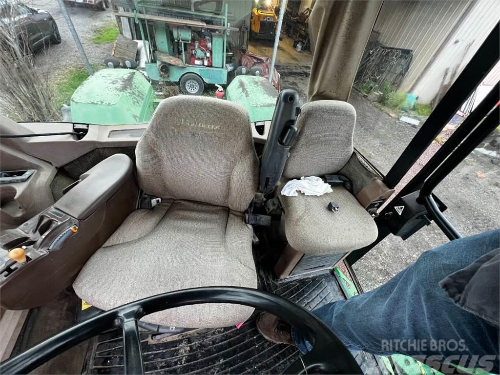 John Deere 9520 Traktoriai