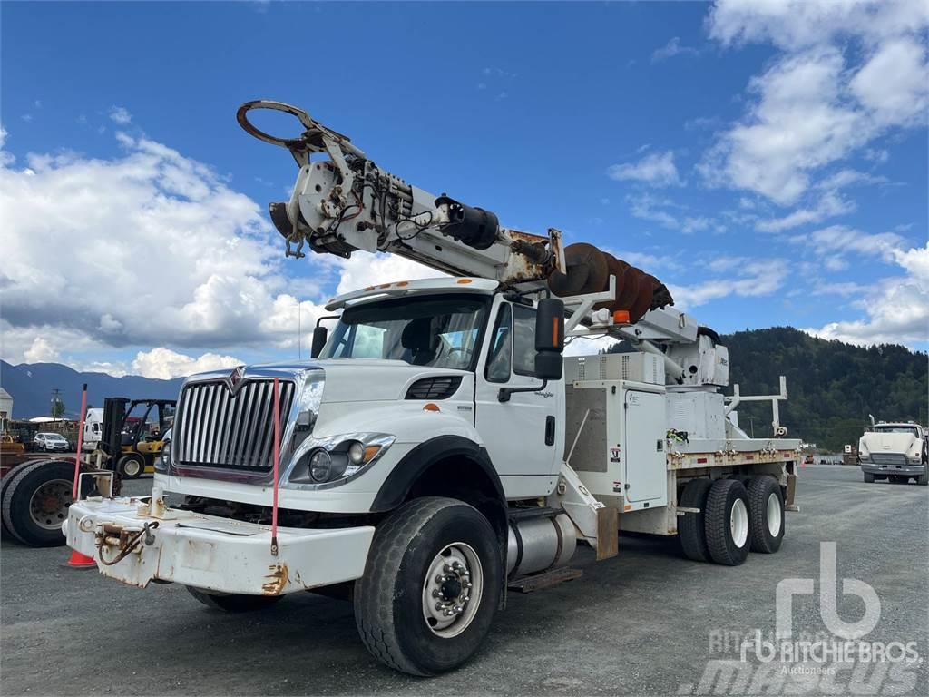 International WORKSTAR 7600 Mobile drill rig trucks