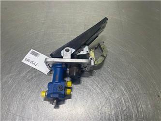 Liebherr A316-5008297-Brake valve/Brake pedal