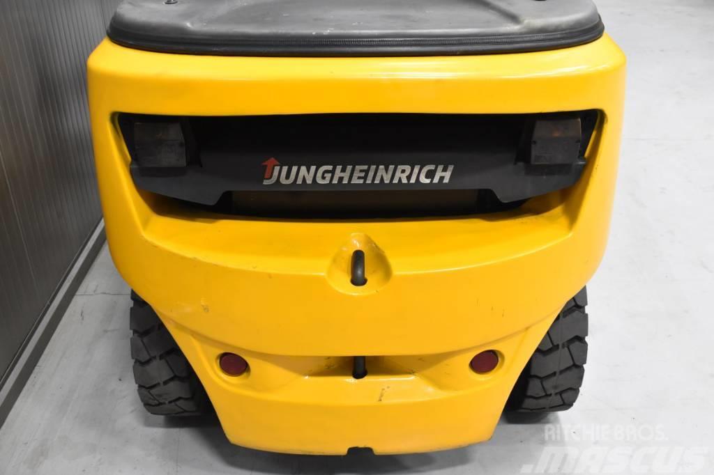 Jungheinrich DFG 425 Diesel trucks