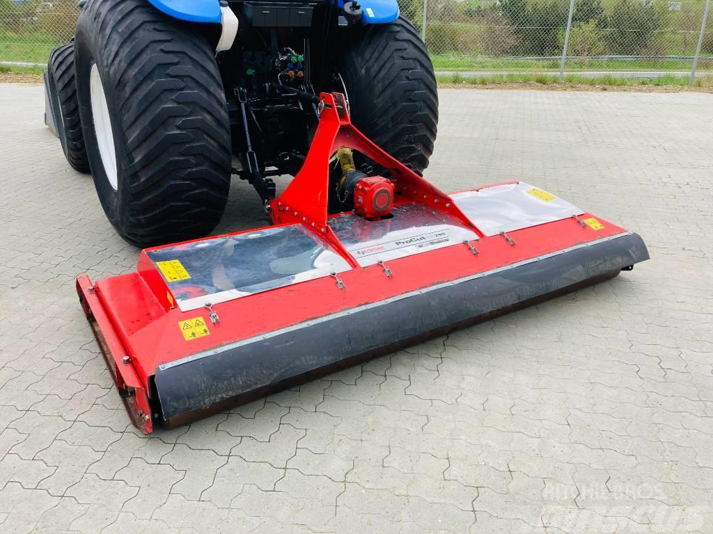 Trimax ProCut S3 290 Mounted and trailed mowers