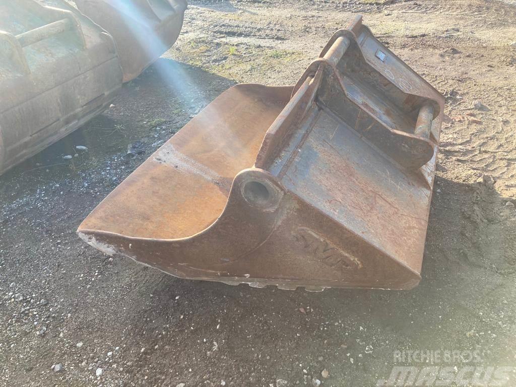 SMP S60-750-1600 Buckets