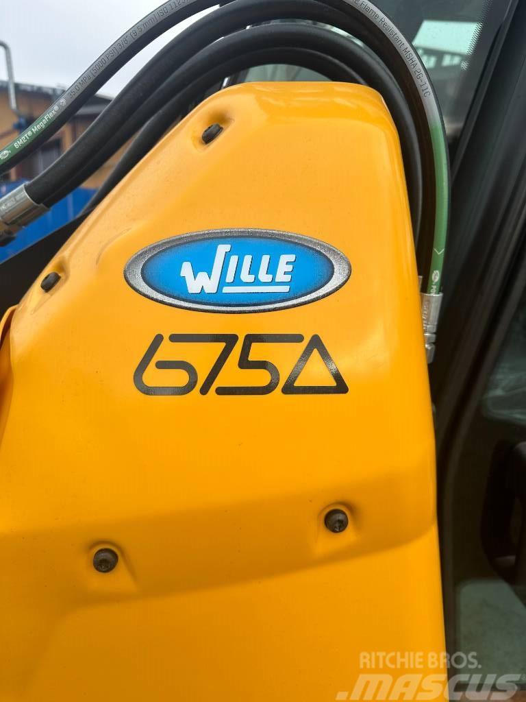 Wille 675 Delta Utility machines