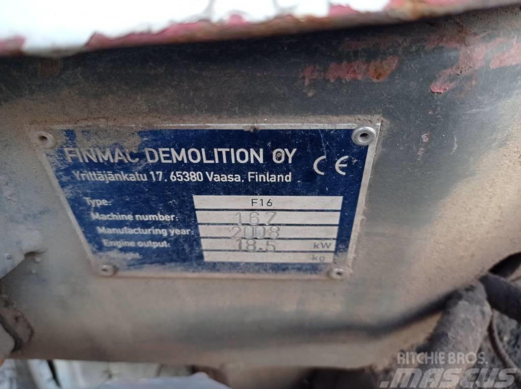  Finmac F16 Demolition excavators
