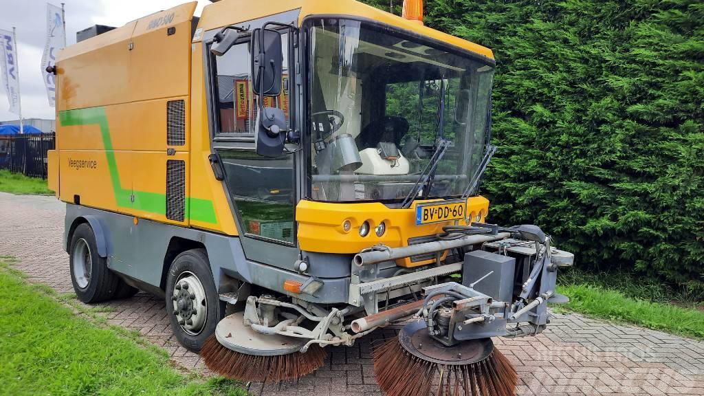 Ravo 580STH Sweepers