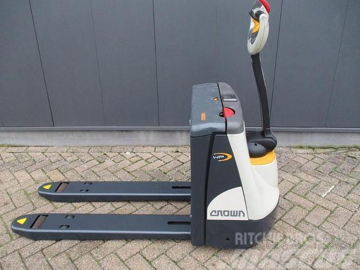 Crown WP 3015 Low lifter