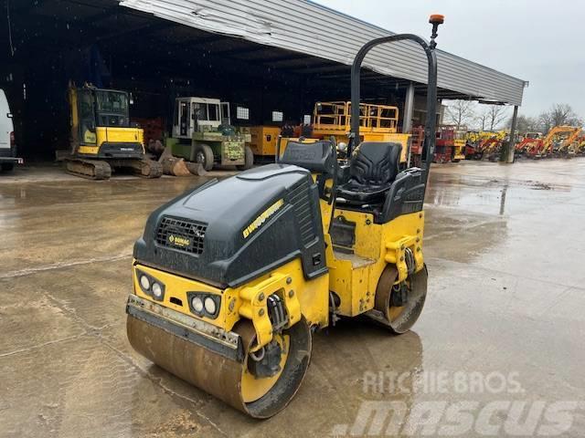 Bomag BW 100 AD 5 Twin drum rollers