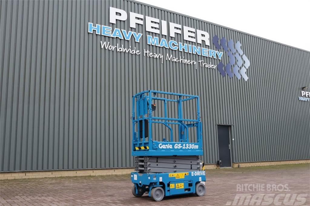 Genie GS1330M All-Electric DC Drive, 5.9m Working Height Scissor lifts