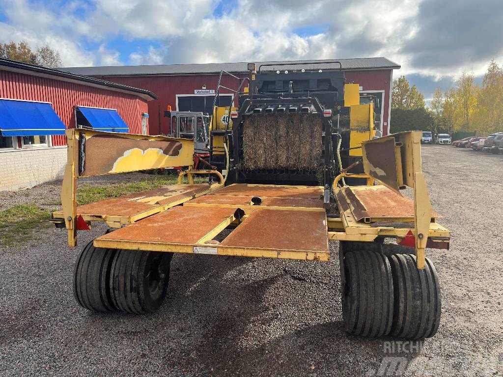 New Holland BB 960 A Dismantled: only spare parts Square balers