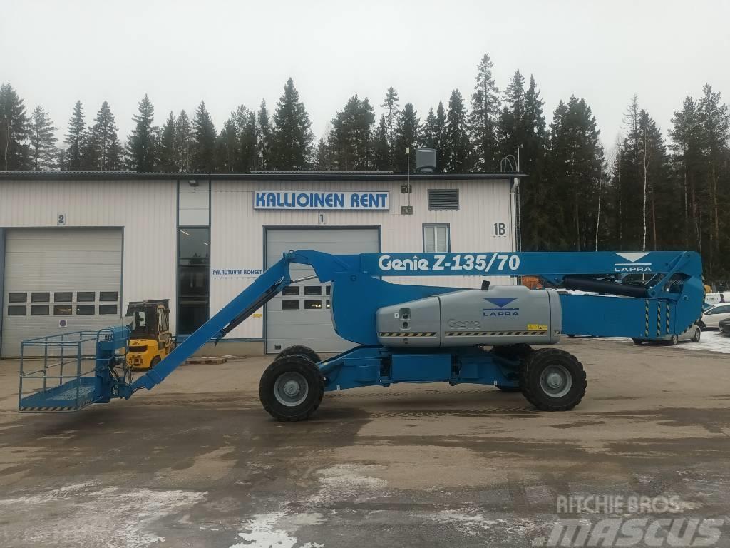 Genie Z 135/70 RT Articulated boom lifts