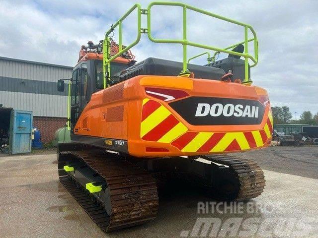Doosan DX225LC-7 Crawler excavators