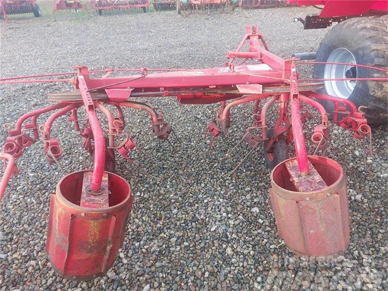 JF CR320 COMBIRIVE Rakes and tedders