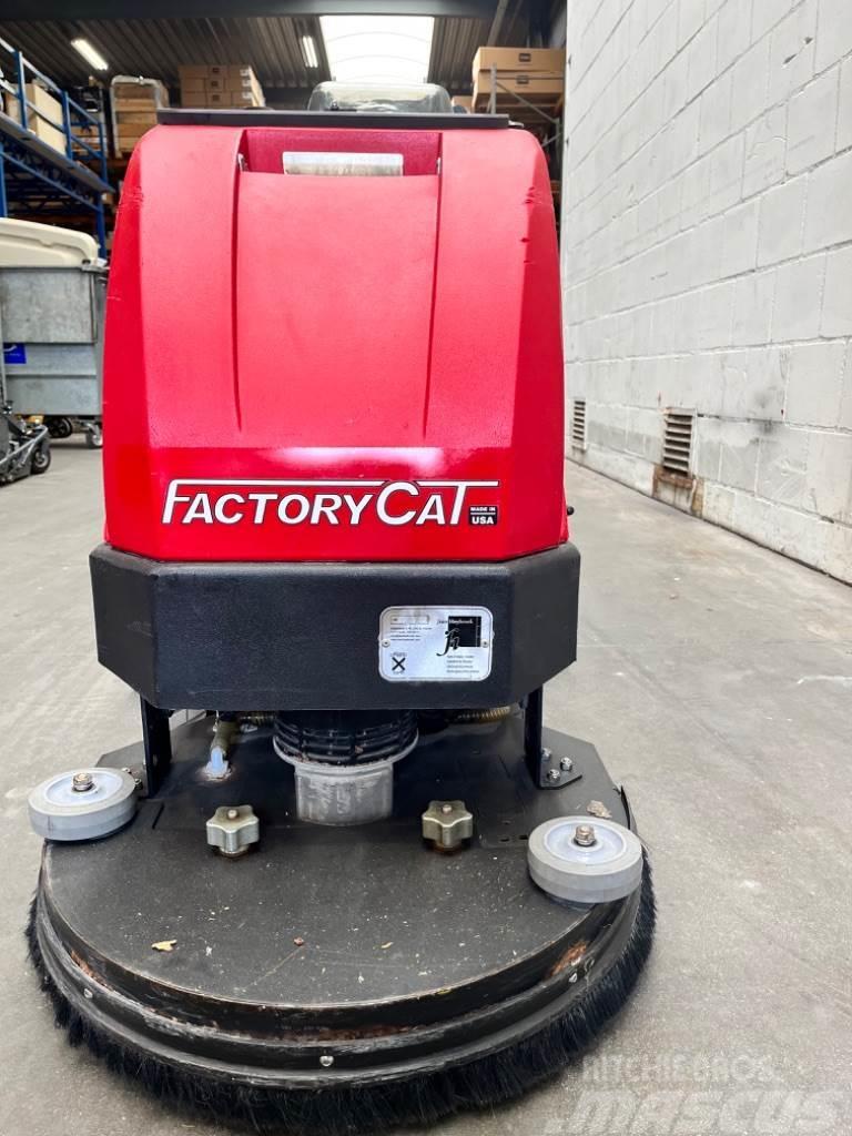 Factory Cat Minimag Sweepers