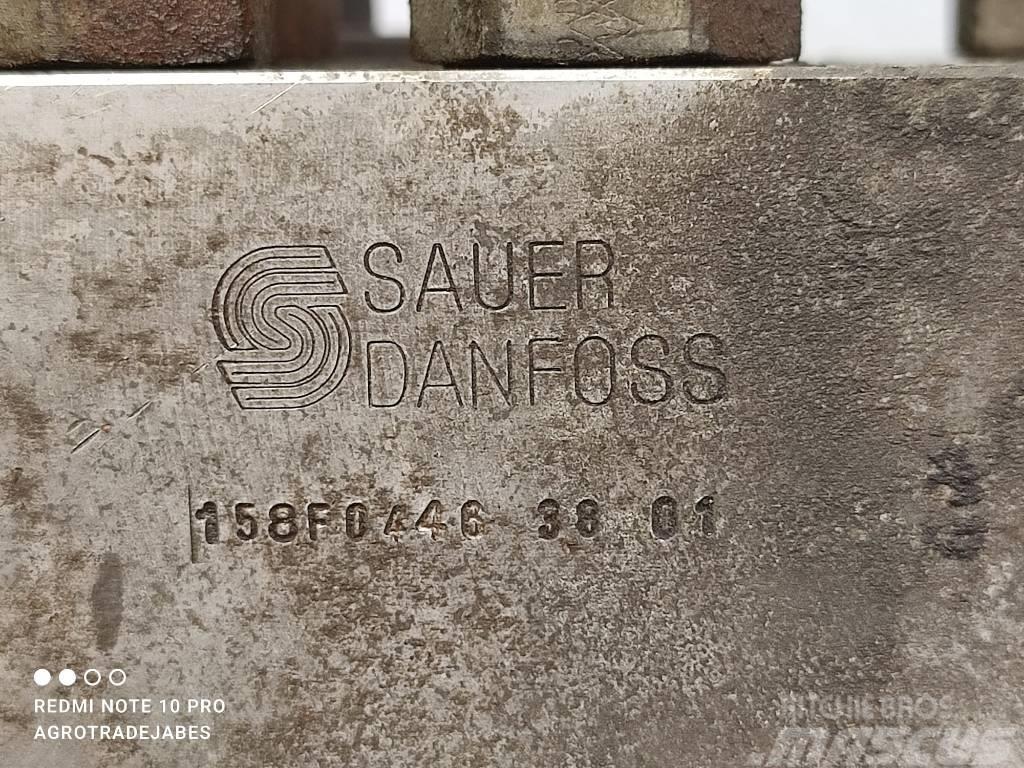 Sauer Danfoss Hydraulic block 158F0446 38 01 Hydraulics