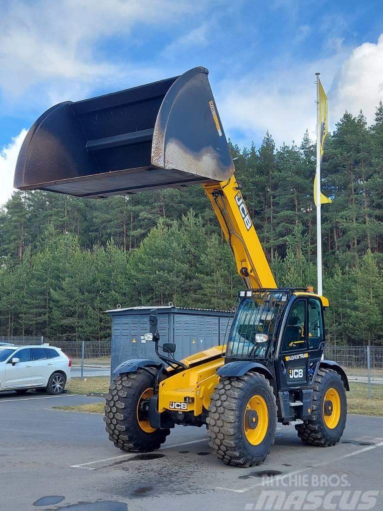 JCB 560X80 AGX Telehandlers for agriculture