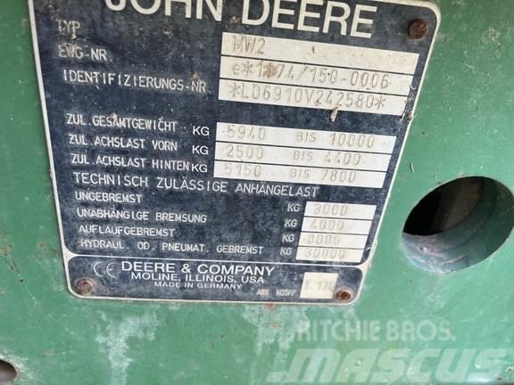 John Deere 6910 Tractors