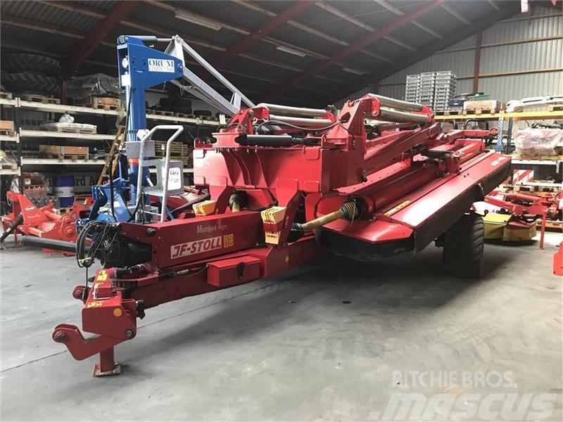 JF GXT 13005 P Med Qplus Swathers