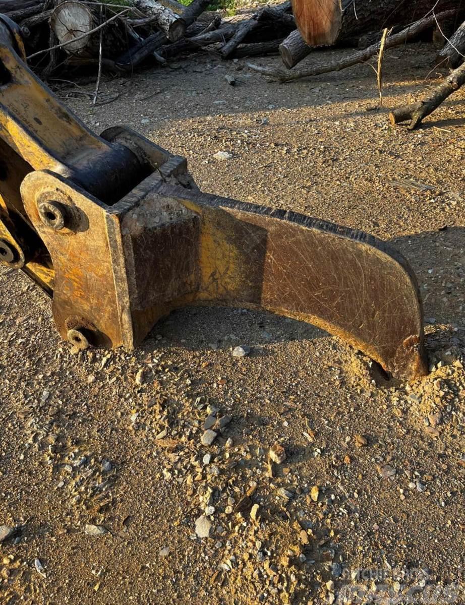 John Deere 120 Crawler excavators