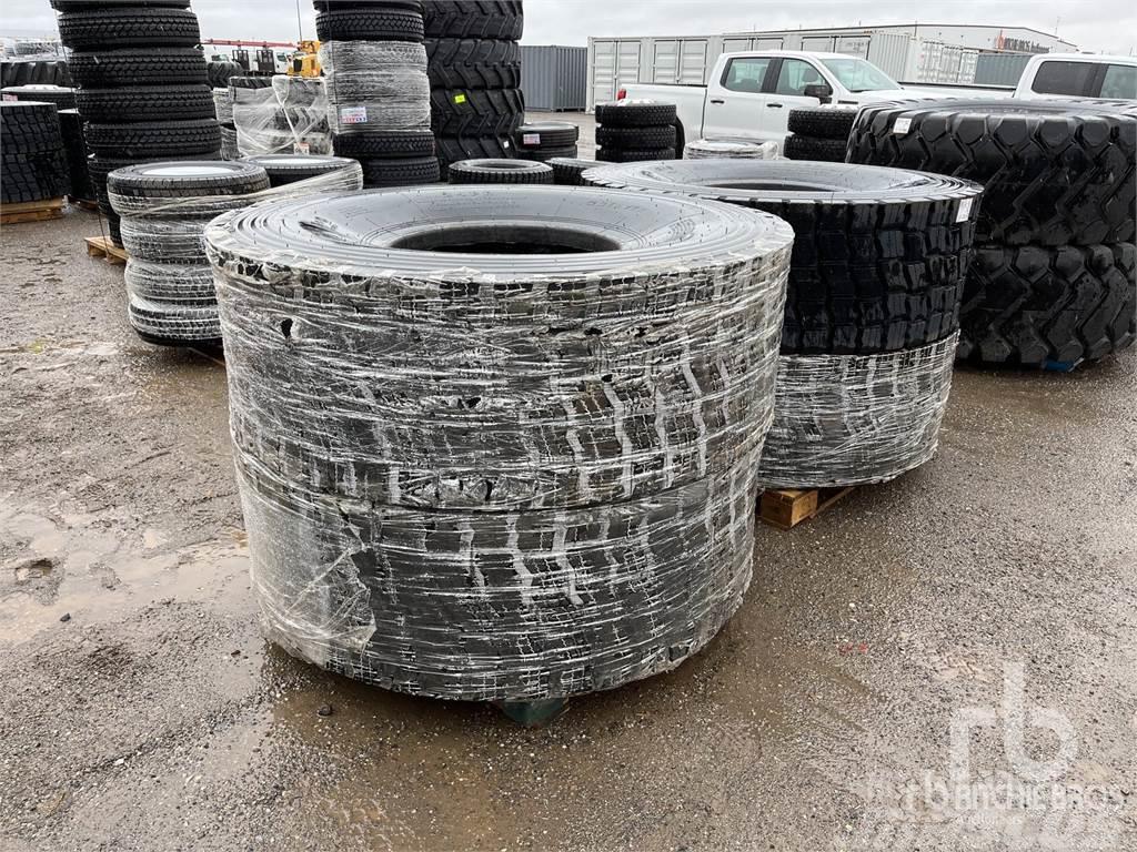  BEAVER Quantity of (4) 23.5R25 (Unused) Tyres, wheels and rims