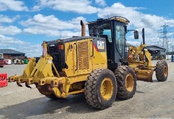 CAT 140 M