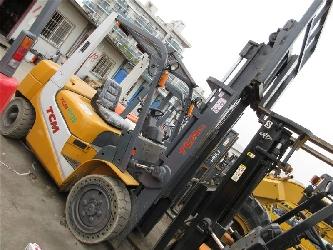 CAT FD 30