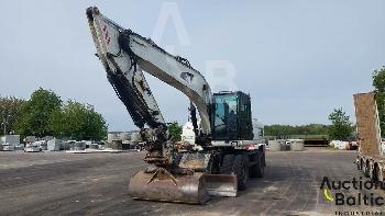 CAT M 322 D