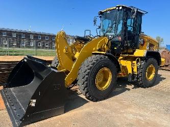 CAT 926M