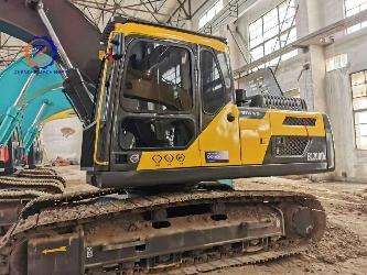 Volvo EC 200