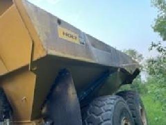 CAT 740 B