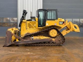 CAT D6R2