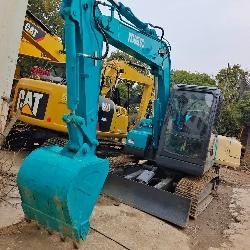 Kobelco SK 75