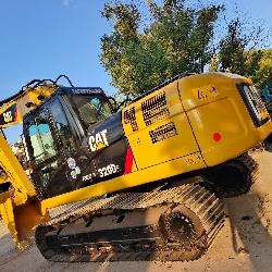 CAT 320 D2