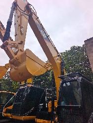 CAT 320 D