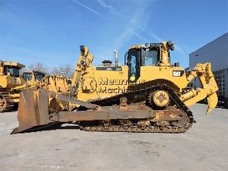CAT D8T GERMAN