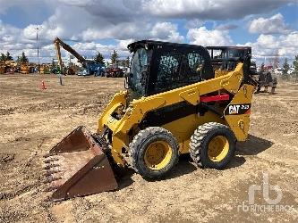 CAT 242D