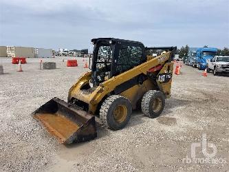 CAT 272D