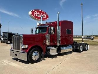 Peterbilt 389