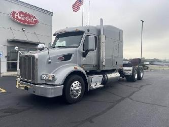 Peterbilt 567