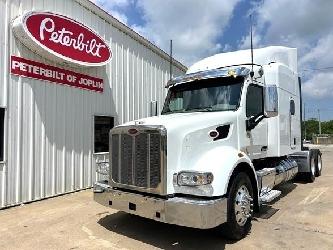 Peterbilt 567