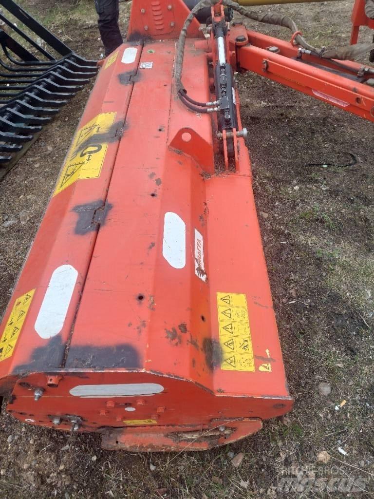 Maschio Giraffa 210 Ganyklų šienapjovės / rėžtuvės