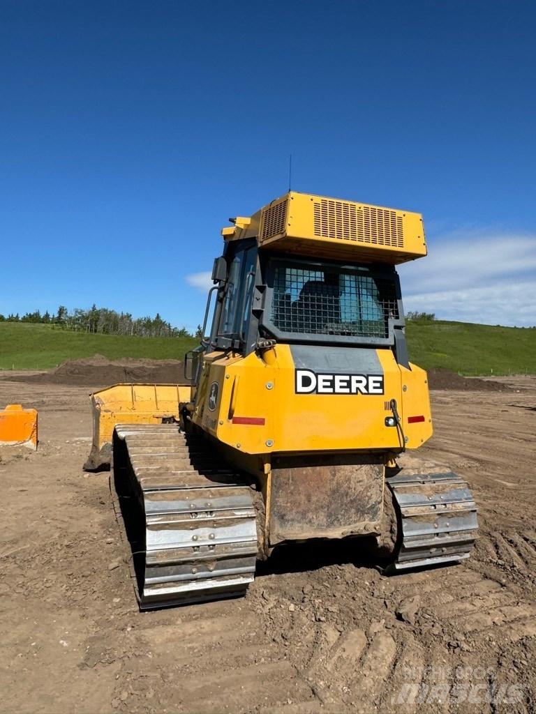 DEERE 700J Vikšriniai buldozeriai
