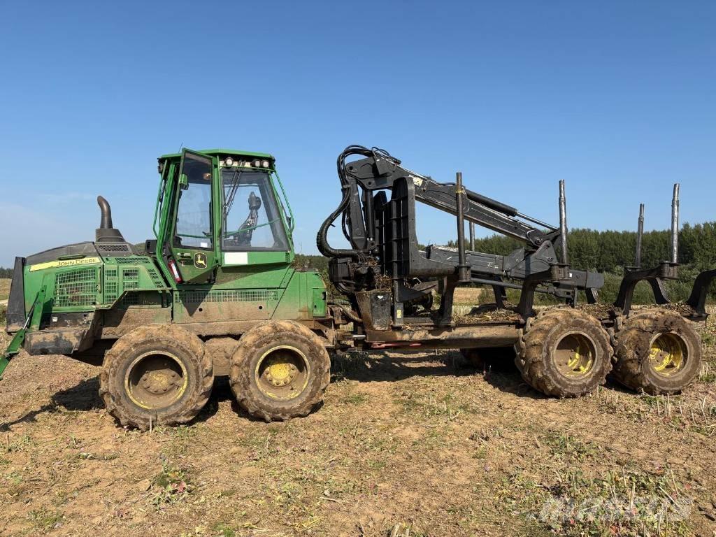 John Deere 1110G Naudoti miškovežiai (Forvarderiai)
