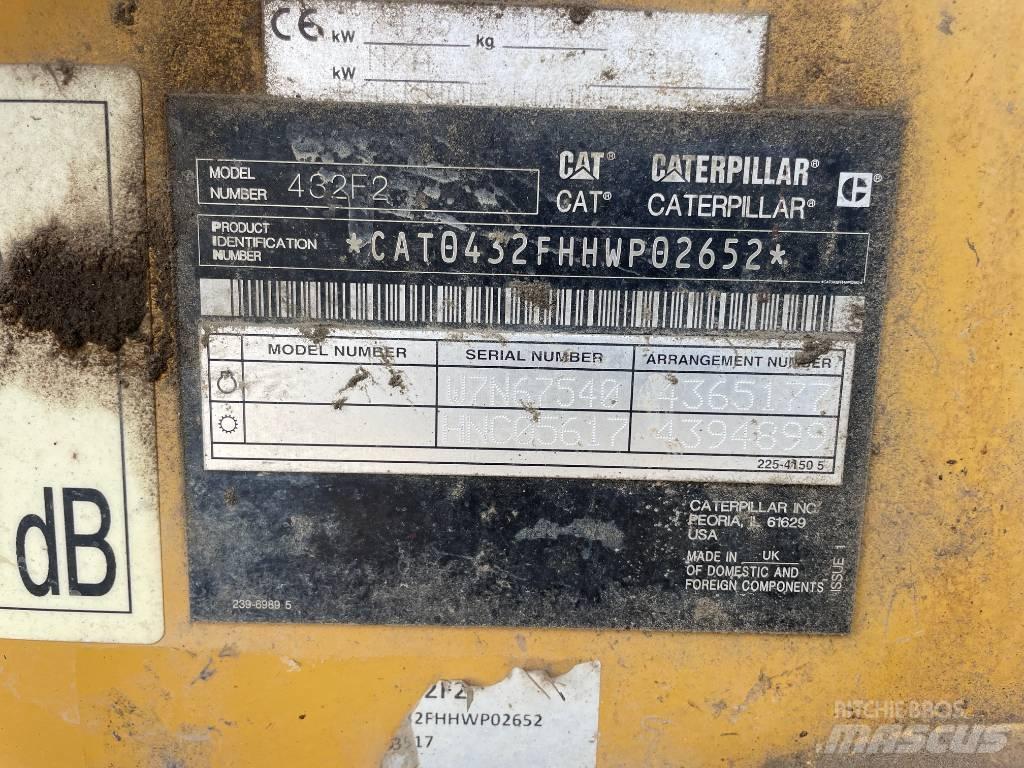 CAT 432 Ekskavatoriniai krautuvai