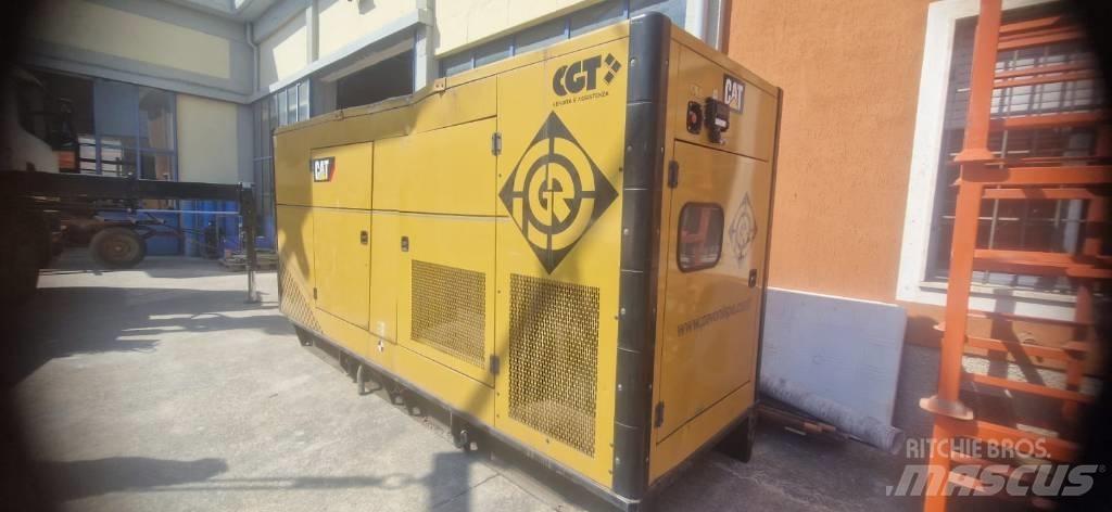 CAT C9 Dyzeliniai generatoriai