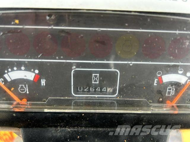 CAT DP 35 K Dyzeliniai krautuvai