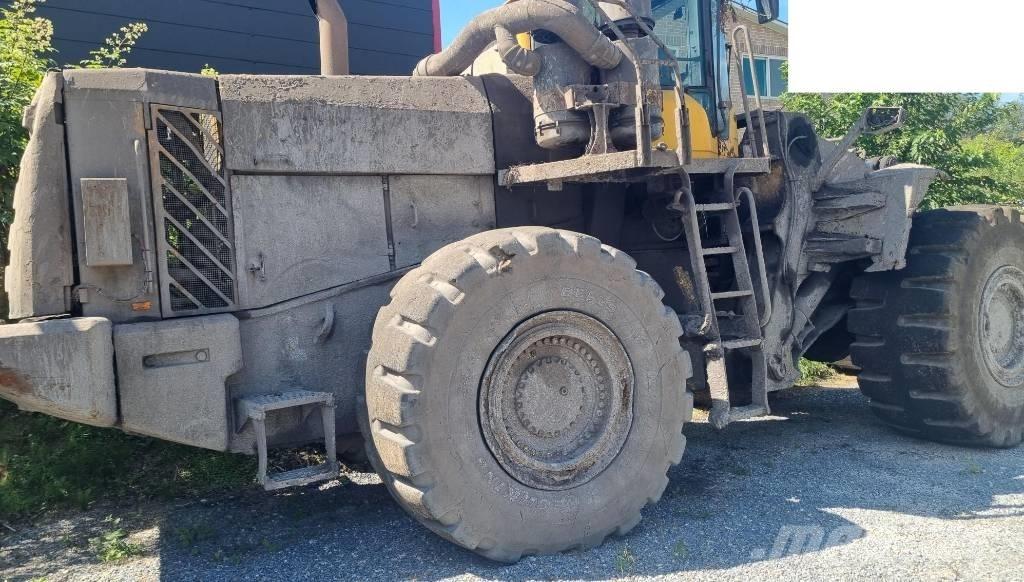 Volvo L 350 F Naudoti ratiniai krautuvai